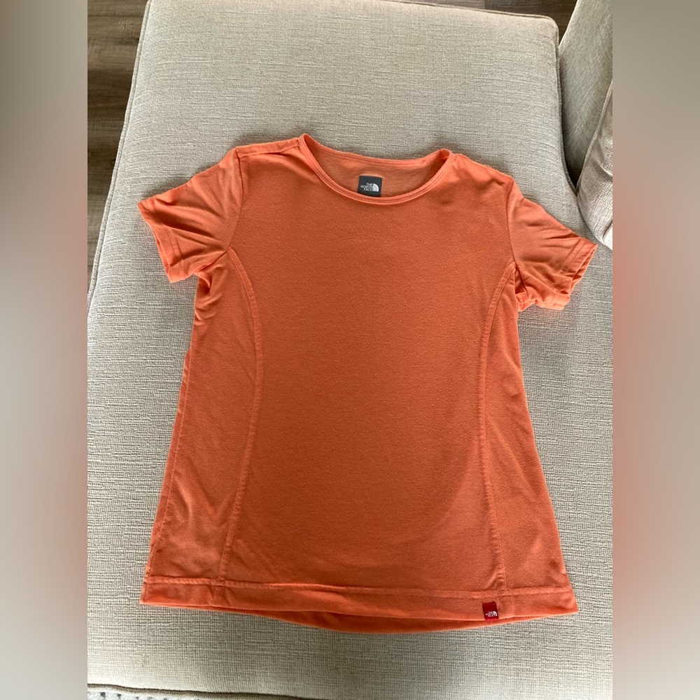 Women the north face orange short sleeve tshirt shirt athletic hike workout m